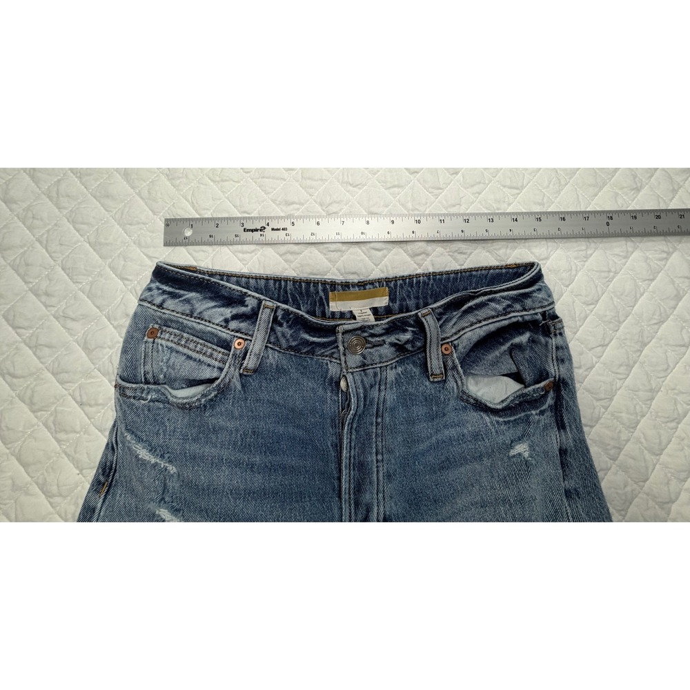 Straight High Rise Distressed Cuffed Jeans Size 8 - Picture 4 of 5